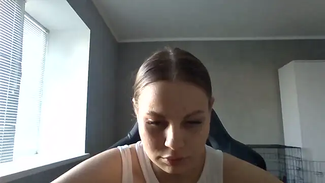  Linsyy ee  online show from 6, 5, 2026
