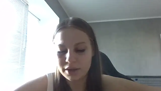  Linsyy ee  online show from 8, 5, 2026