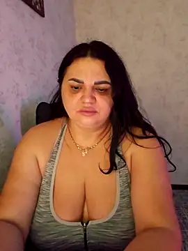 -CUTE-EVVIL- online show from 21, 5, 2026