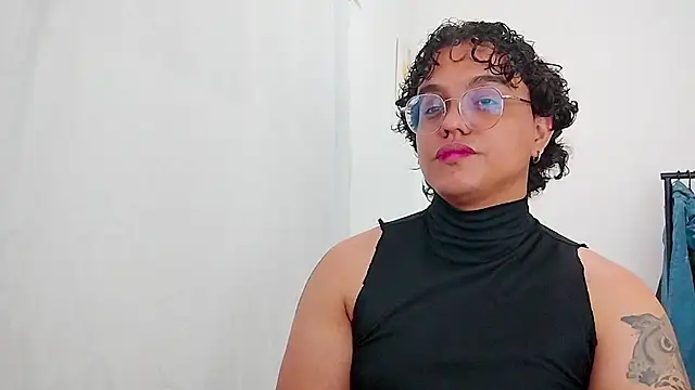 Diane exotic online show from 28, 4, 2026