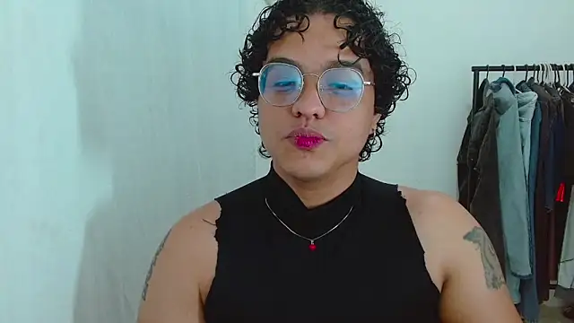 Diane exotic online show from 11, 5, 2026