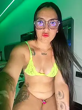 valeryrouse27 online show from 27, 4, 2026