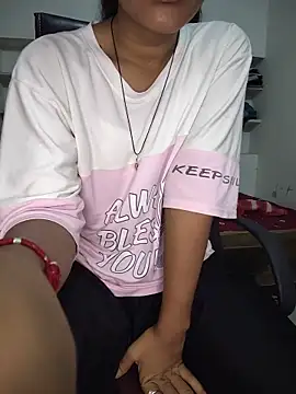 ESHA-LOVE online show from 6, 6, 2026