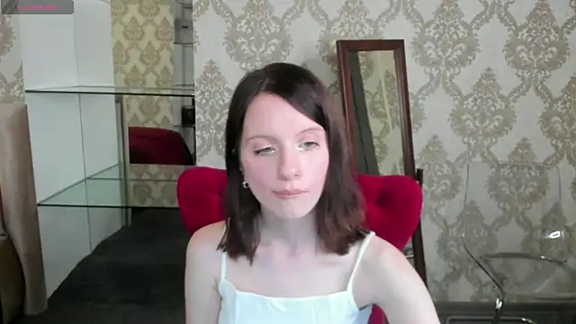 Snapshot of mollie_blush chatting on 5, 6, 2026 mollie blush online show from 5, 6, 2026