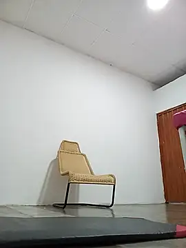 Luna Morch online show from 11, 6, 2026