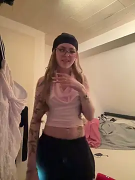 Lina-420 online show from 17, 5, 2026