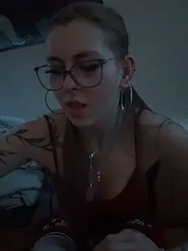 Lina-420 online show from 24, 5, 2026
