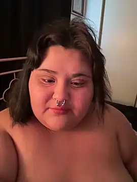 Snapshot of tattooedslut666 chatting on 8, 6, 2026 tattooedslut666 online show from 8, 6, 2026