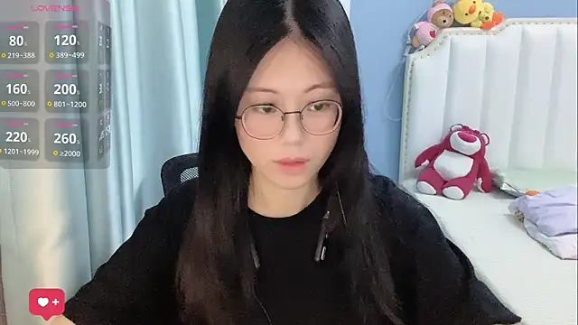 Luna-666 online show from 10, 5, 2026