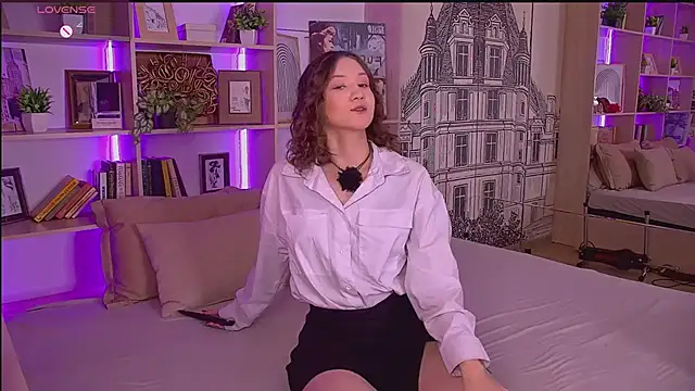 Aria Alves online show from 12, 6, 2026