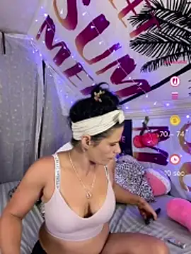 Vanessa Valentine online show from 4, 6, 2026