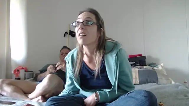 Snapshot of blondiesin50 chatting on 9, 6, 2026 blondiesin50 online show from 9, 6, 2026