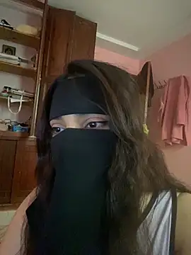 Snapshot of Loora8 chatting on 20, 5, 2026 Loora8 online show from 20, 5, 2026