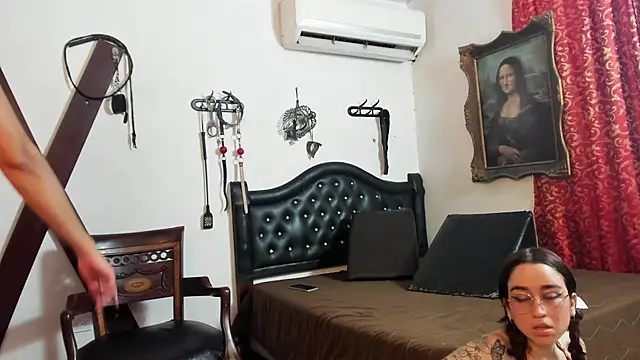 Snapshot of BelindaHedone1 chatting on 24, 6, 2026 BelindaHedone1 online show from 24, 6, 2026
