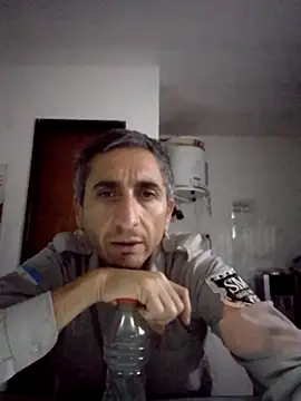 Snapshot of Alejandro83bsf chatting on 19, 5, 2026 Alejandro83bsf online show from 19, 5, 2026