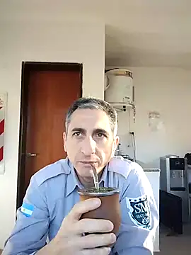 Snapshot of Alejandro83bsf chatting on 2, 7, 2026 Alejandro83bsf online show from 2, 7, 2026