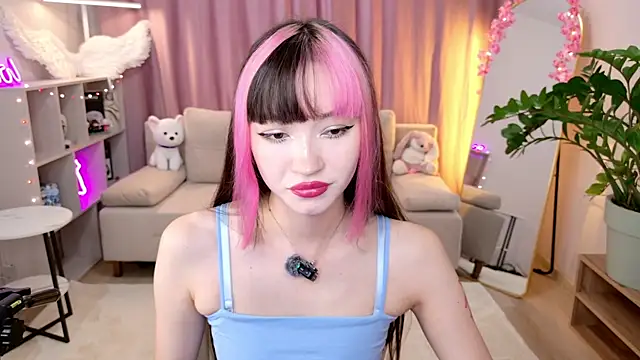 Miiya Aria  online show from 5, 7, 2026