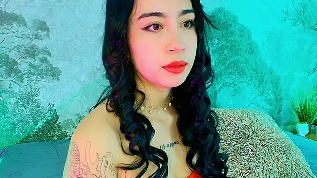 AshleyGross  online show from 7, 5, 2026