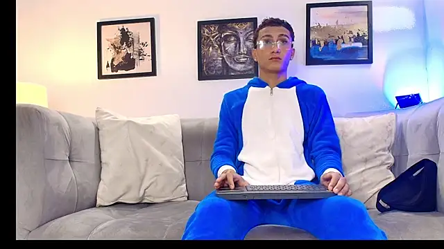 KING BOYS2026 online show from 9, 7, 2026