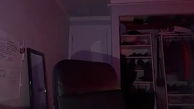 Maddieblairxo online show from 26, 7, 2026