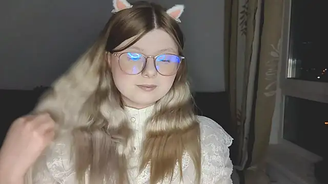 YukiBlush online show from 12, 5, 2026