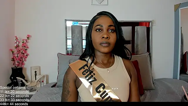 EmilyRooa1 online show from 24, 6, 2026