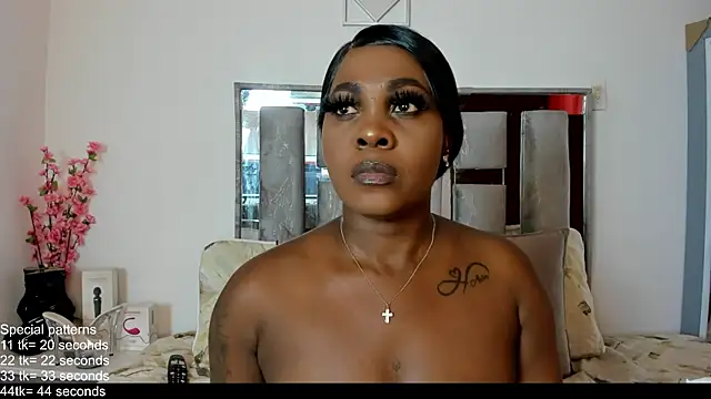 EmilyRooa1 online show from 4, 7, 2026