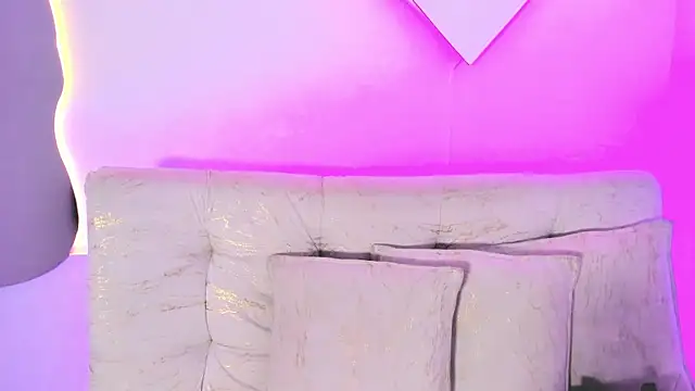 Snapshot of LiaCampbell_ chatting on 3, 7, 2026 LiaCampbell online show from 3, 7, 2026