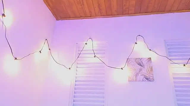 VictoriaaLopez online show from 18, 6, 2026