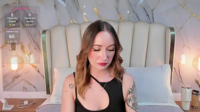 Snapshot of Hannah_Lane chatting on 25, 5, 2026 Hannah Lane online show from 25, 5, 2026