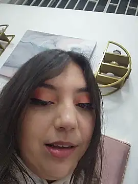 Snapshot of RoxanneDiaz chatting on 11, 6, 2026 RoxanneDiaz online show from 11, 6, 2026
