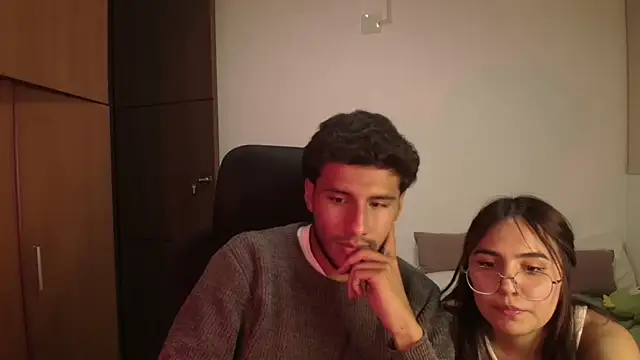 abbyyandmaxx online show from 26, 5, 2026