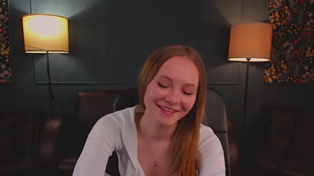 FloraLarsson online show from 2, 5, 2026