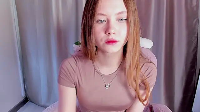 FloraLarsson online show from 7, 5, 2026