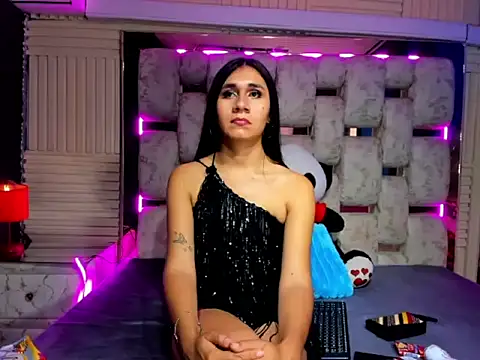 Snapshot of MahiaraHot chatting on 2, 5, 2026 MahiaraHot online show from 2, 5, 2026