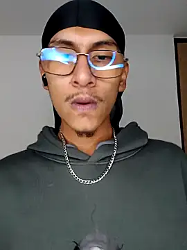 Lil black009 online show from 18, 5, 2026