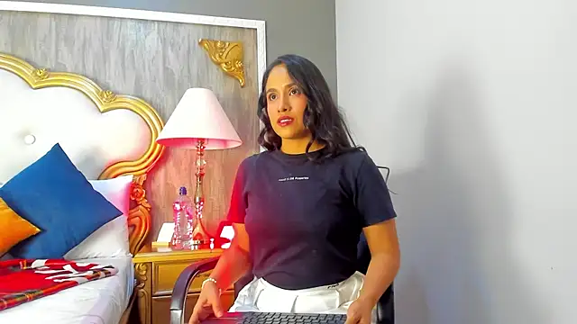 emilly sweett online show from 5, 8, 2026