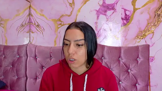 EMILYALEJANDRA online show from 9, 7, 2026