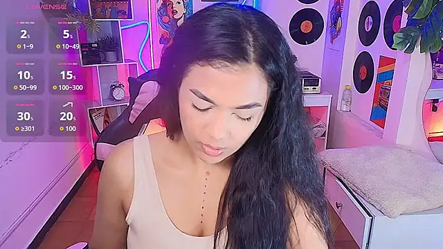 Snapshot of Duulce_mia chatting on 19, 6, 2026 Duulce mia online show from 19, 6, 2026