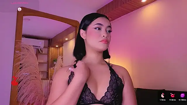 Chloe monroee online show from 30, 5, 2026