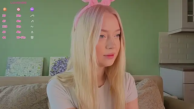 Snapshot of Chanelbayerr chatting on 14, 5, 2026 Chanelbayerr online show from 14, 5, 2026