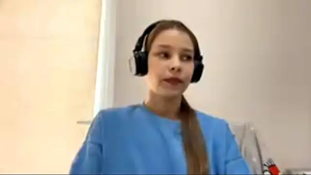 SerafinaAreizaga online show from 11, 6, 2026
