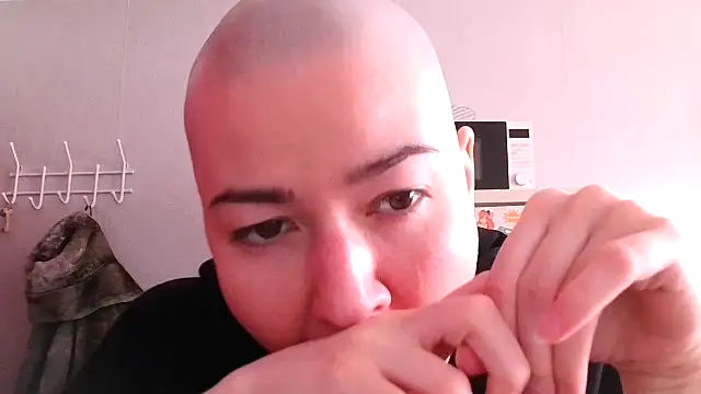 Julia Bright online show from 3, 5, 2026