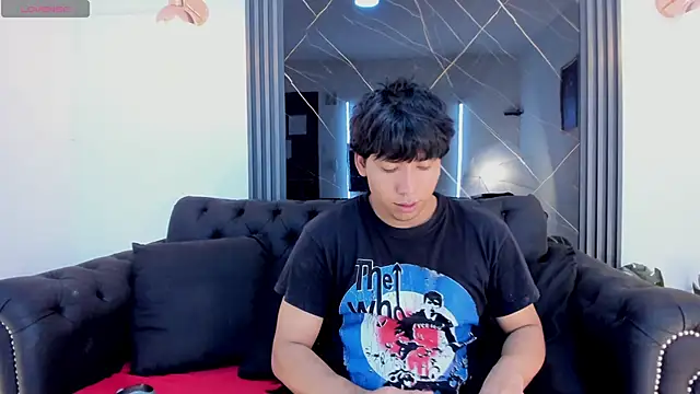jhoan evanss online show from 25, 5, 2026