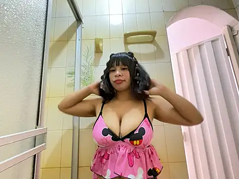 luna silk  online show from 23, 5, 2026