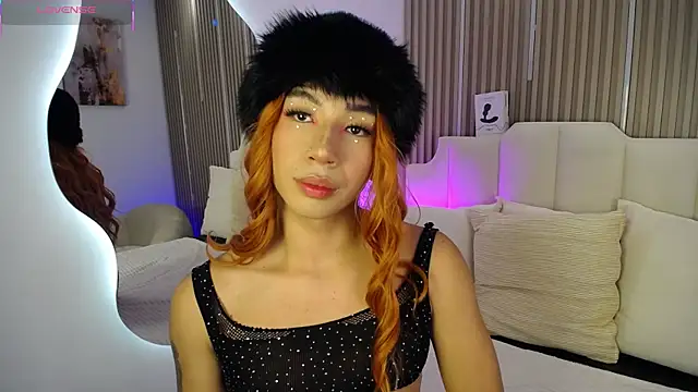 Khloe Dangel online show from 15, 5, 2026