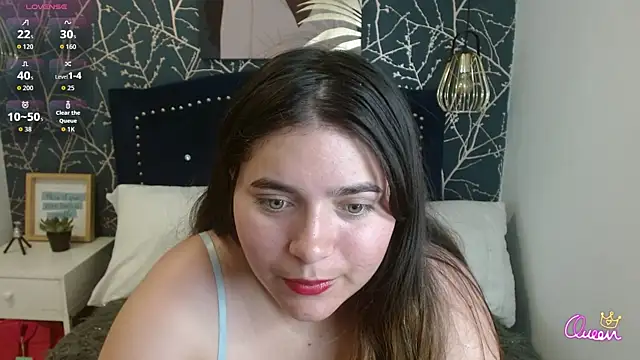 Snapshot of Laurha_ chatting on 11, 5, 2026 Laurha online show from 11, 5, 2026