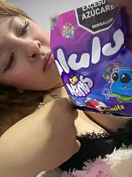CharlotteUwU   online show from 2, 5, 2026
