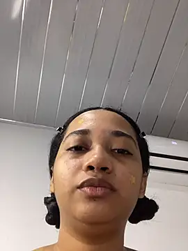 Snapshot of _sweetSabrina- chatting on 21, 5, 2026 sweetSabrina- online show from 21, 5, 2026