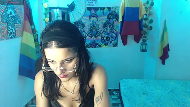 bastethott online show from 8, 5, 2026